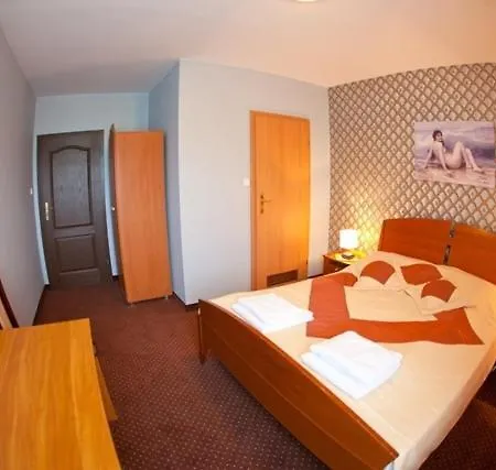 Hotel 3